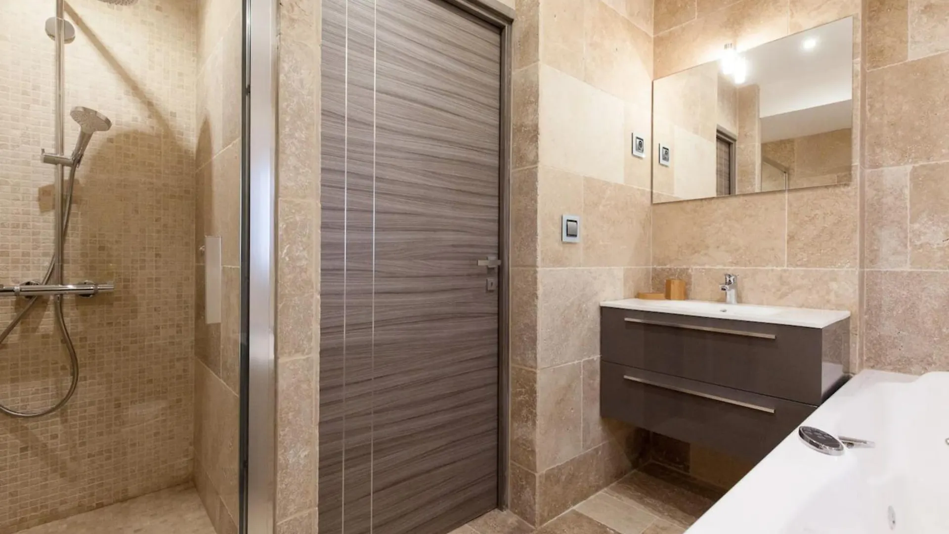 Maison Marina - Absoluty Antibes - New-Luxury Old Antibes - 1St Row Sea View Terrace Apartment