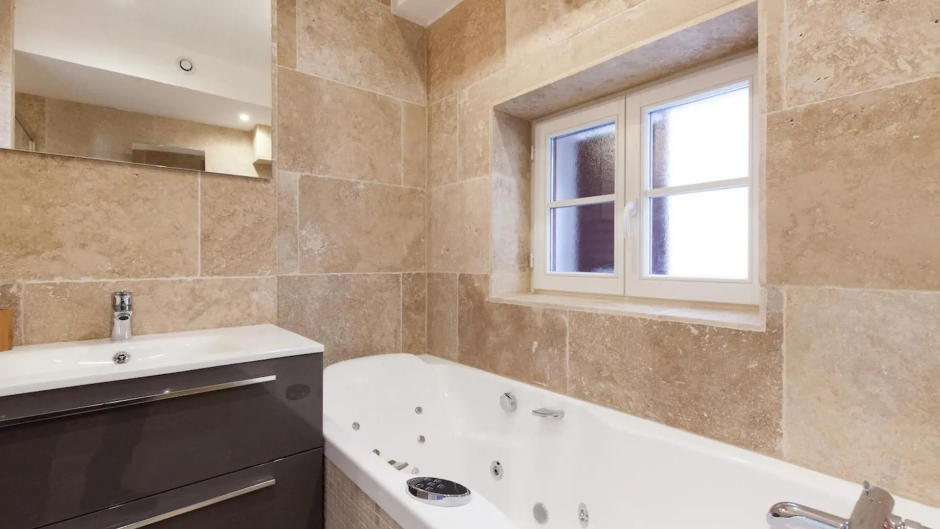 Maison Marina - Absoluty Antibes - New-Luxury Old Antibes - 1St Row Sea View Terrace 아파트